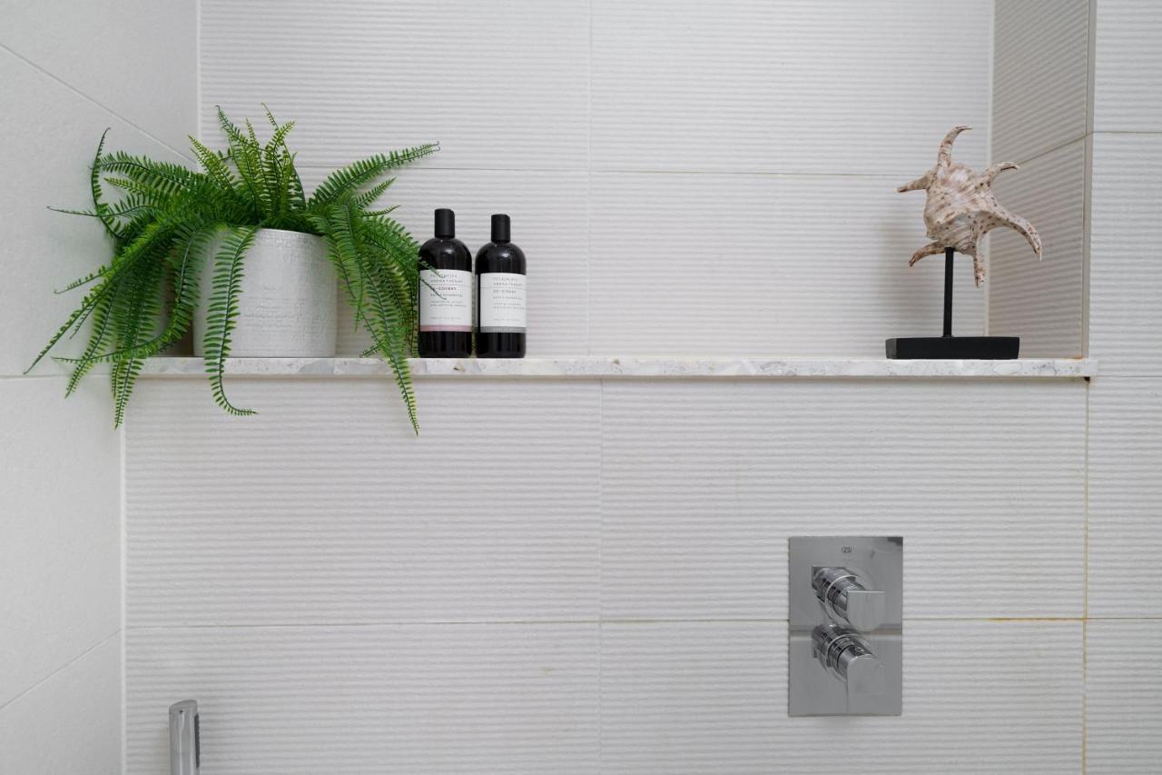 伦敦Aircon 2 Bedr, 3 Beds, 2 Bath Covent Garden, Subway公寓 外观 照片
