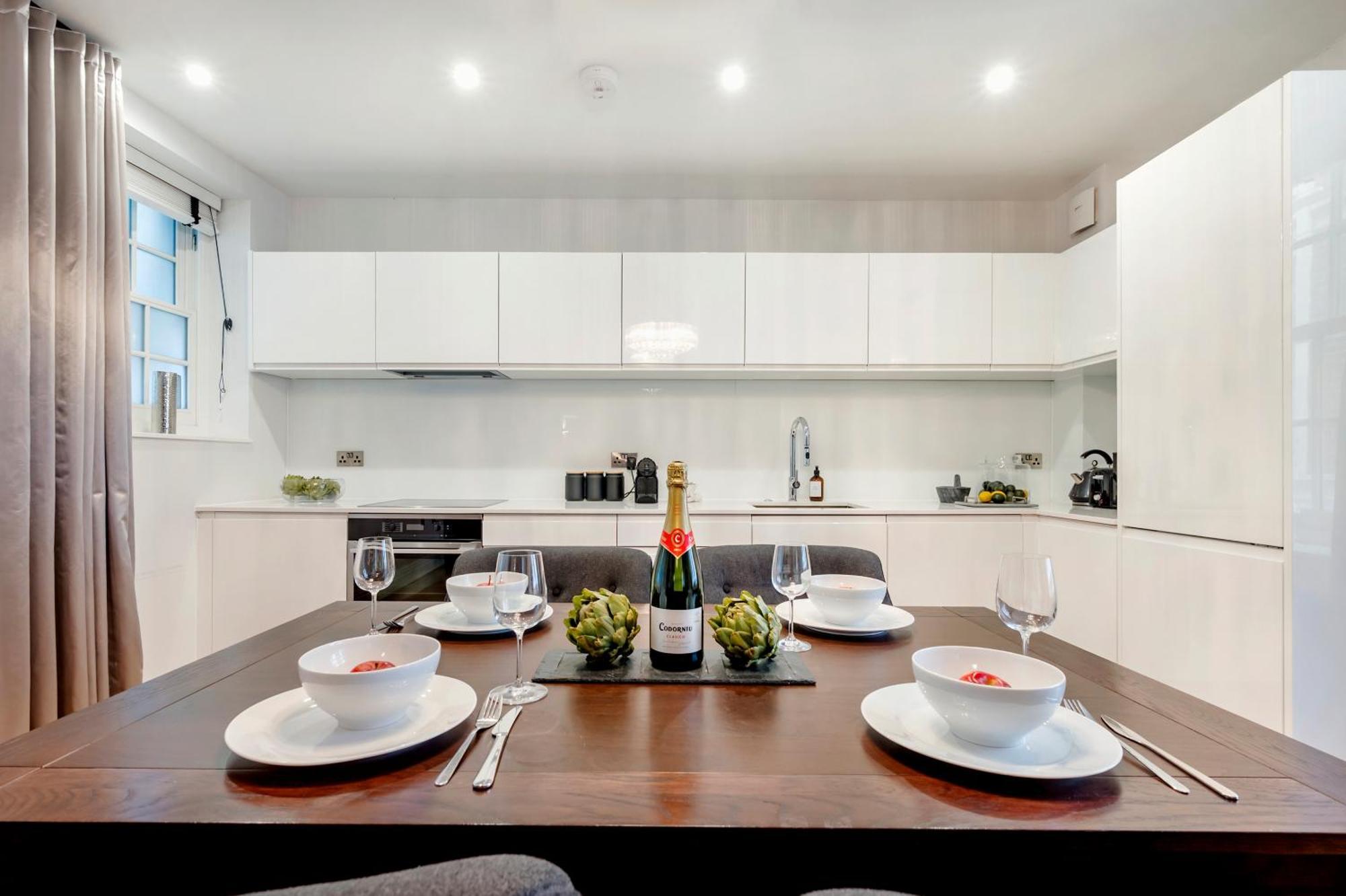 伦敦Aircon 2 Bedr, 3 Beds, 2 Bath Covent Garden, Subway公寓 外观 照片